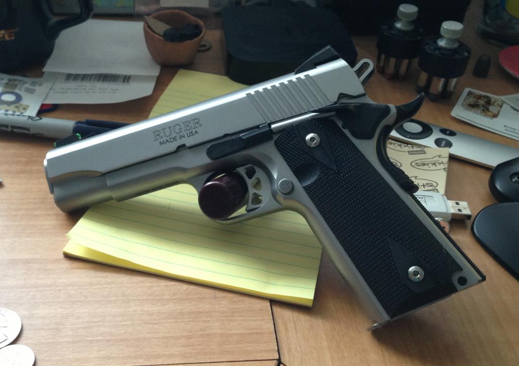 sr1911_hogue.jpg