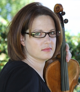 Violist Kimberly Foster was the first recipient of the <b>Georgina Lucy</b> ... - Kim-cropped