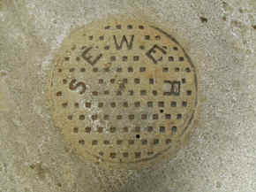 Chiarascuro Sewer Cover in Brookline