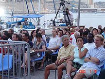 The harbor and the audience