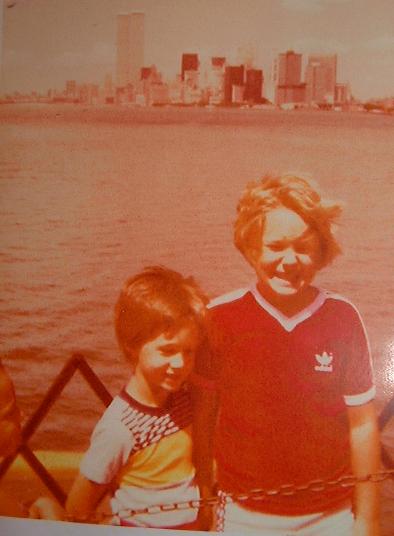 j&g@wtc.jpg (25988 bytes)