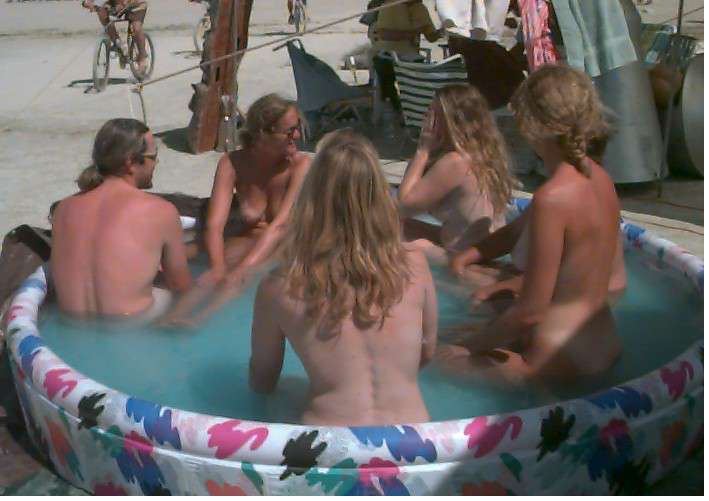 image/tub.jpg, 35.5K