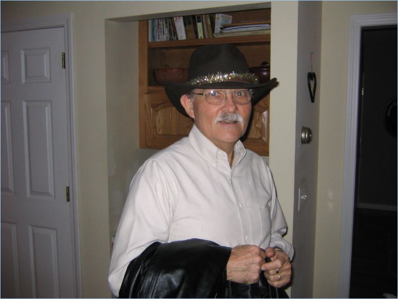 Bumpa Peter Plays Cowboy